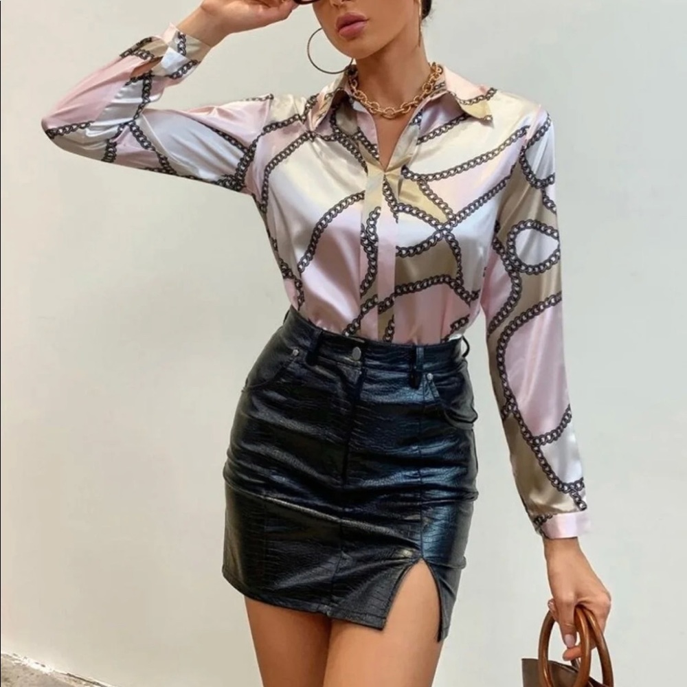 Color Block Chain Print Blouse